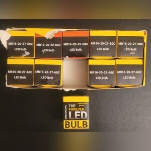 8 Forever LED Bulb MR16-20-27-60C & 2 MR16-20-22-60C Clear New 40,000 Hours